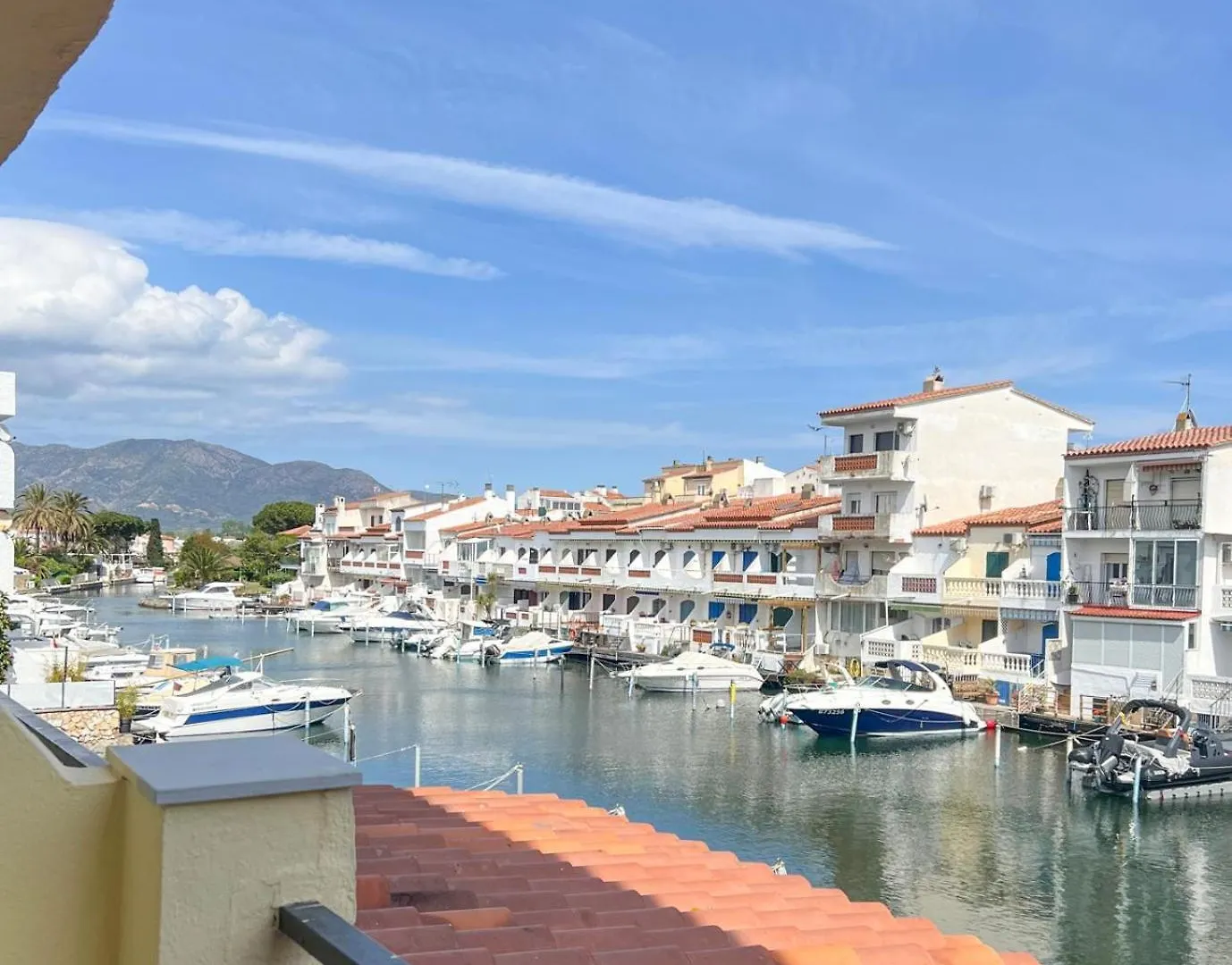 Hotel Portofino By Insidehome Empuriabrava
