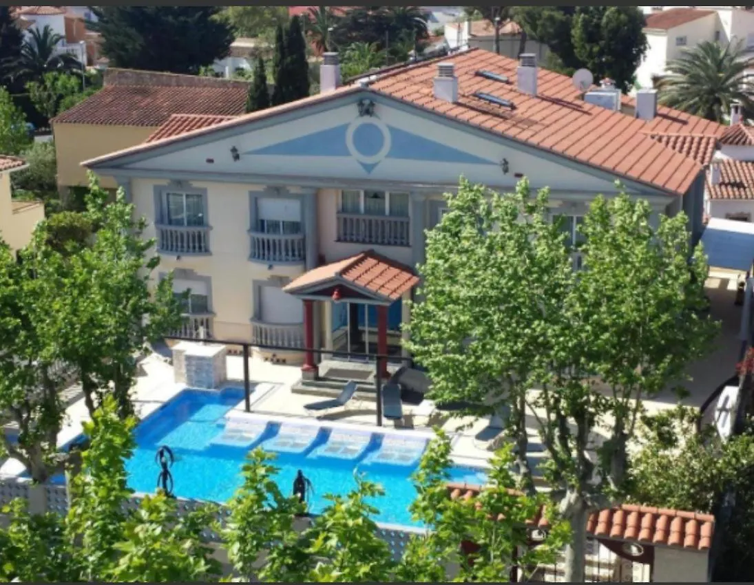 Hotel Portofino By Insidehome Empuriabrava 3*,